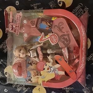 NEW Bratz Play Sports RC X-treme Skateboarding